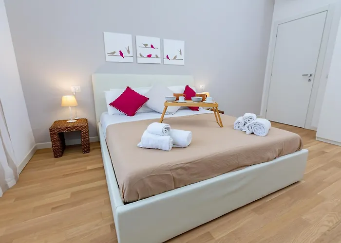 Noh Collection 3Bdr Apartment- Trastevere Area