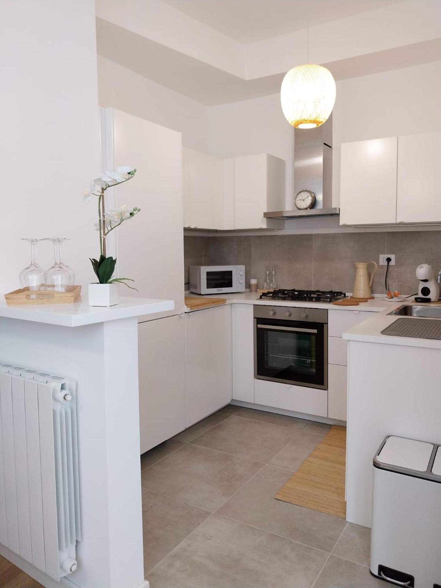 Noh Collection 3bdr Apartment- Trastevere Area * Rome